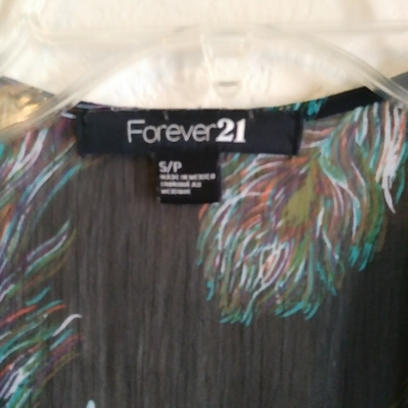 Sheer Boho Vest with Vibrant Feather Pattern S P - Picture 3 of 4